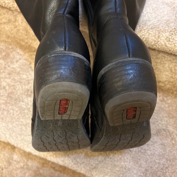 Reiker Boots with Fleece Lining - Picture 5 of 8